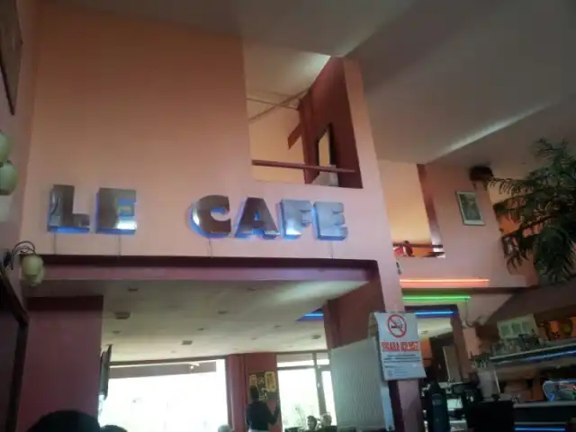 Le Cafe'nin yemek ve ambiyans fotoğrafları 5