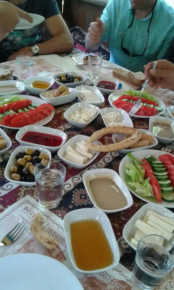 Inezu Vadisi Dostlar Tesisi'nin yemek ve ambiyans fotoğrafları 7