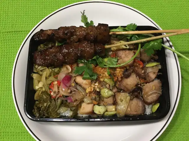 Gambar Makanan Sate Babi Manis Wibisana 1