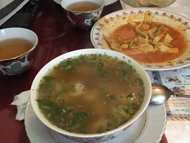 Akyol Uygur Lokantasi'nin yemek ve ambiyans fotoğrafları 16