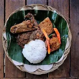 Gambar Makanan Gudeg Yu Warsini, Pandeyan 17