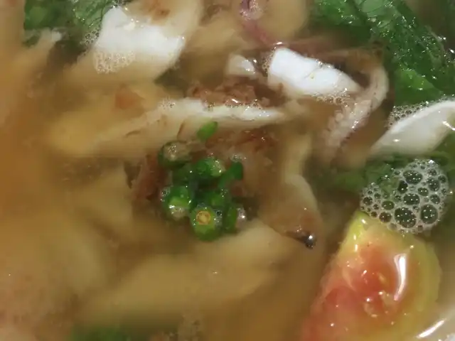 Gambar Makanan Yong Kee Istimewa Soup Seafood 7