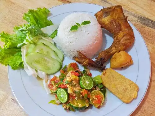 Ayam Pecak & Ayam Remuk King Wings, Sumahilang