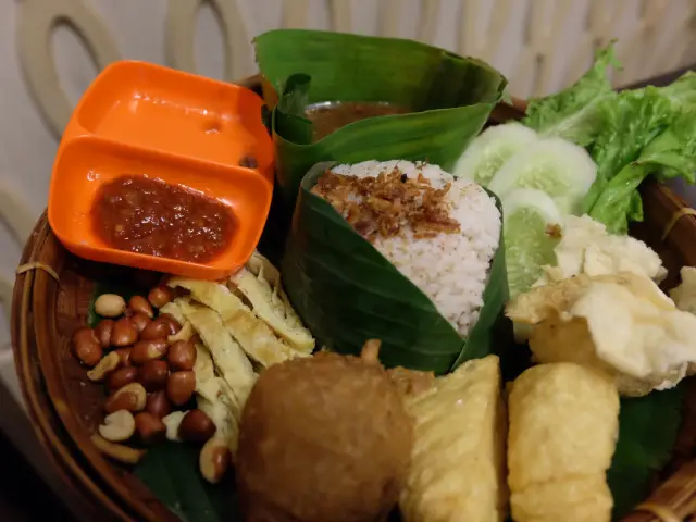 Gambar Makanan Soto Betawi Bang Sawit 4