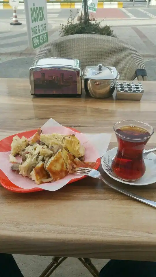 Lezzet Börek & Cafe'nin yemek ve ambiyans fotoğrafları 5