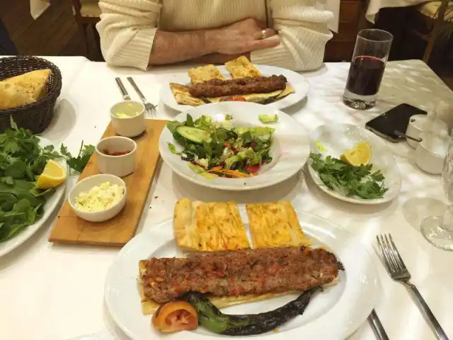 Taşköprü Adana Kebapçısı'nin yemek ve ambiyans fotoğrafları 45