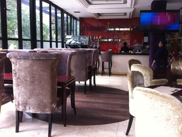 Gambar Makanan D'Consulate Lounge 2
