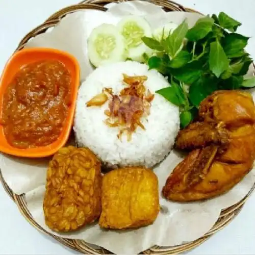Gambar Makanan Pecel Lele Nasi Uduk Dan Mie Ayam Mas Afif, Kolonel Rahmat 11
