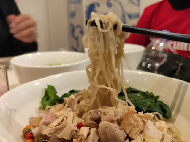 Gambar Makanan IWS Noodle & Cafe 8