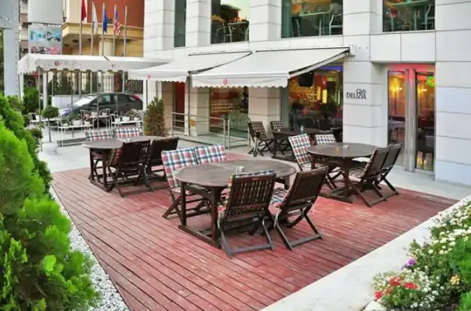 Delizia Restoran - Ramada Hotels