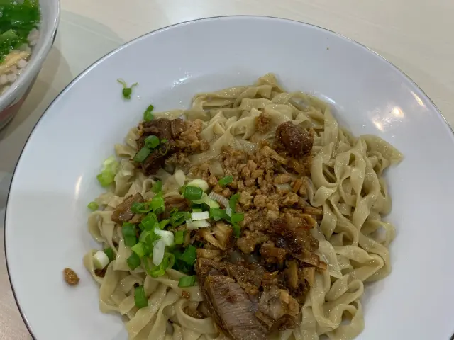 Gambar Makanan Bakmi Ahiung Khas Jambi 4