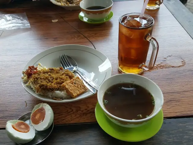 Gambar Makanan Rawon Pak Pangat Wonokromo 2