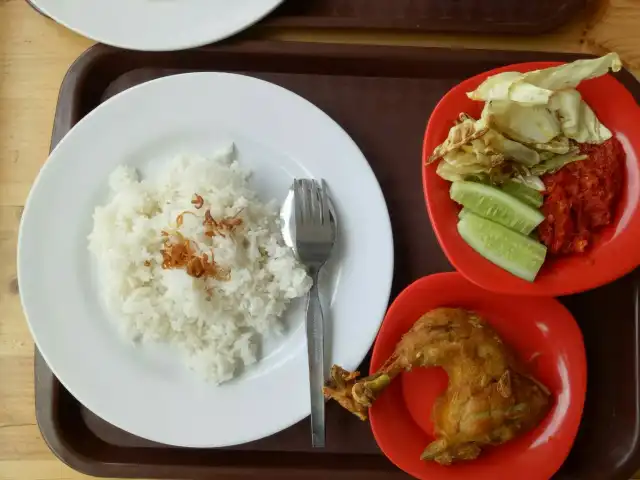 Gambar Makanan Soto dan Sop Gegewayhan 2