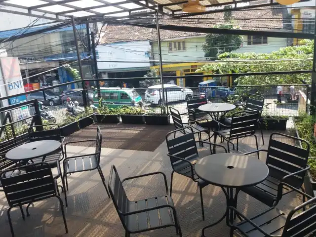 Gambar Makanan Warunk Niknak dan Kedai Kopi 3