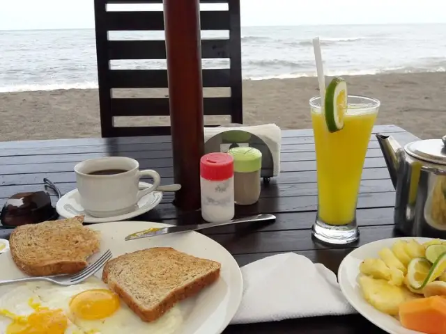 Gambar Makanan Sea Breeze Cafe 6