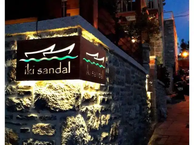 İki Sandal'nin yemek ve ambiyans fotoğrafları 15