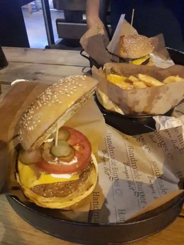 Handmade Burger'nin yemek ve ambiyans fotoğrafları 64