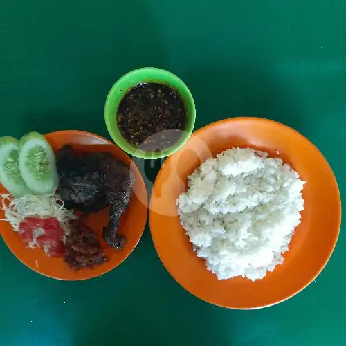 Gambar Makanan Gudeg Setu Minggu 'Mbak Tun' 2