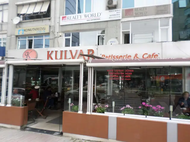 Kulvar Patisserie & Cafe'nin yemek ve ambiyans fotoğrafları 2