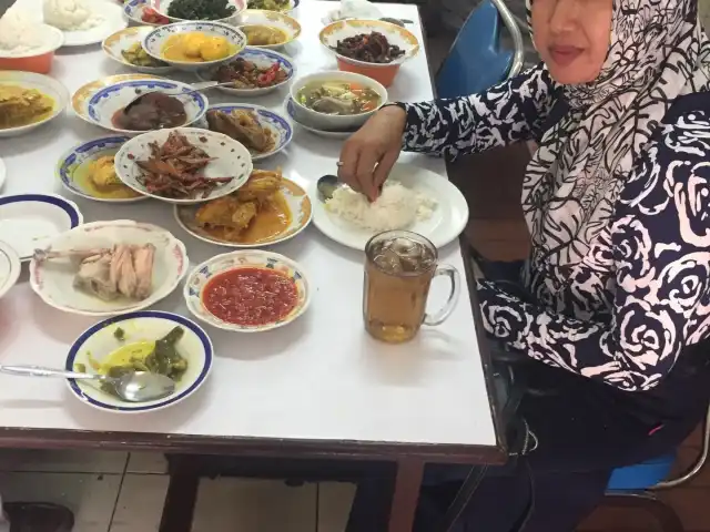 Gambar Makanan Rumah Makan Padang Sari Bundo Sati 8