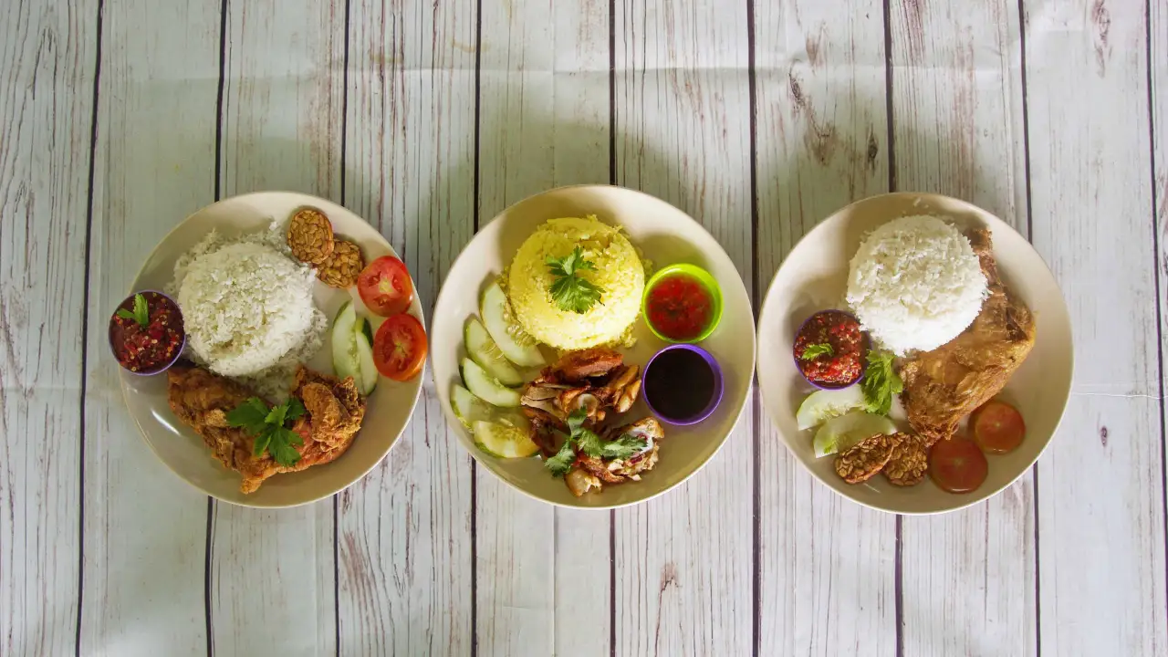 Ayam Penyet Sambal Padu