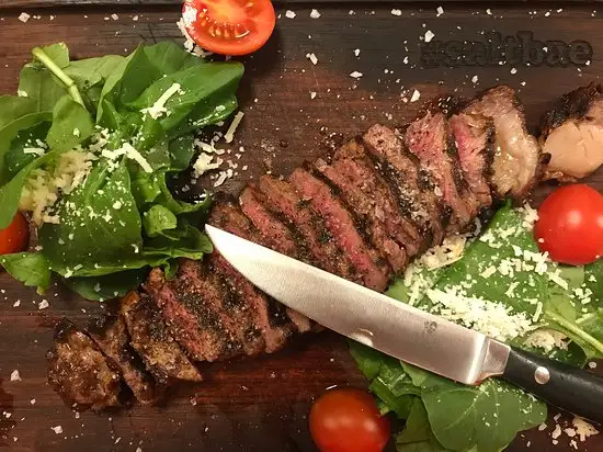 Nusr-Et Steakhouse Sandal Bedesteni'nin yemek ve ambiyans fotoğrafları 36