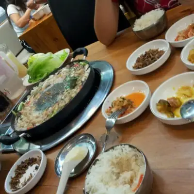 JJ Kimbab Korean BBQ Restaurant