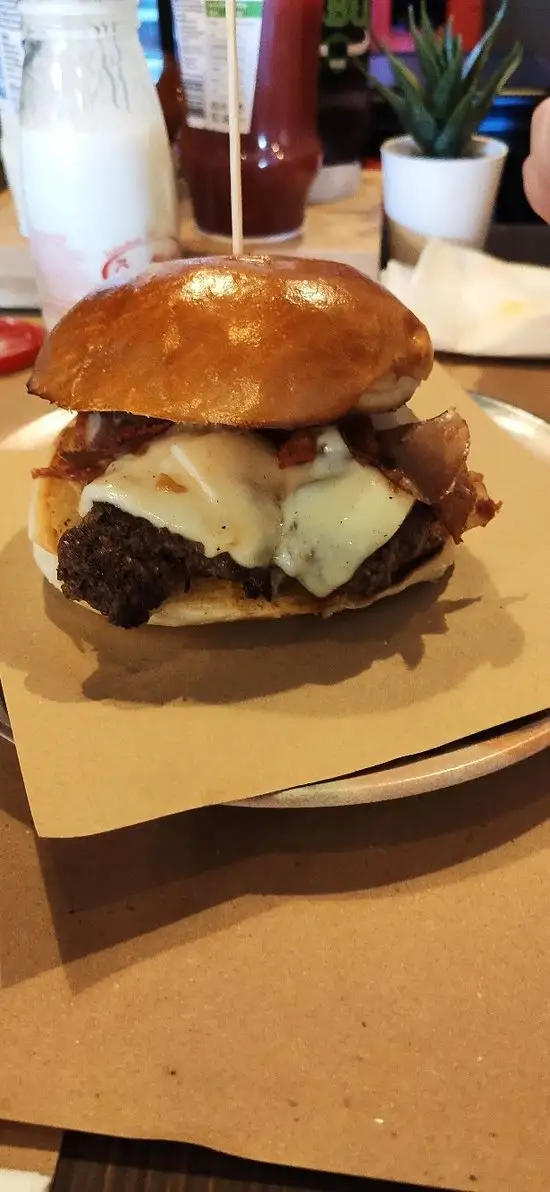 Etmanyak Burger&Sosis'nin yemek ve ambiyans fotoğrafları 38