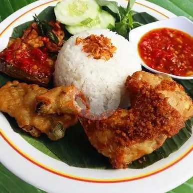 Gambar Makanan Ayam Bakar Ayam Penyet Wong Solo, Simpang Surabaya 9