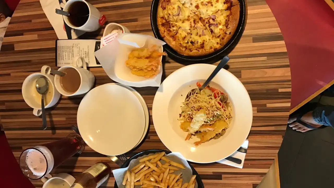 Pizza hut selayang jaya