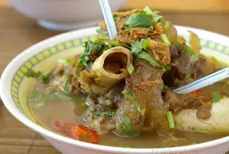 Warung Wak Soto Nasi Buluh Salai