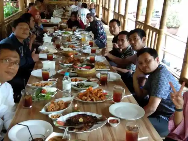 Gambar Makanan Pondok Ikan Gurame 10