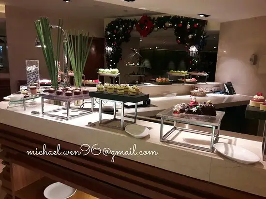 The Mandarin Oriental Cake Shop