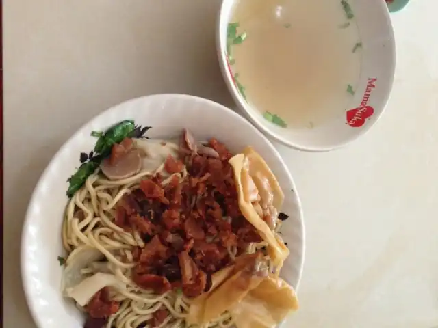 Gambar Makanan Rumah Makan MANALAGI - Mie Pangsit - Lombok 9