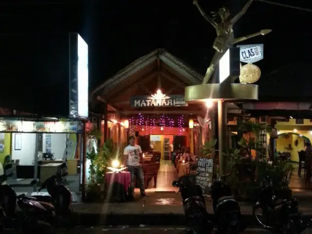 Gambar Makanan Matahari Cafe Lombok 4