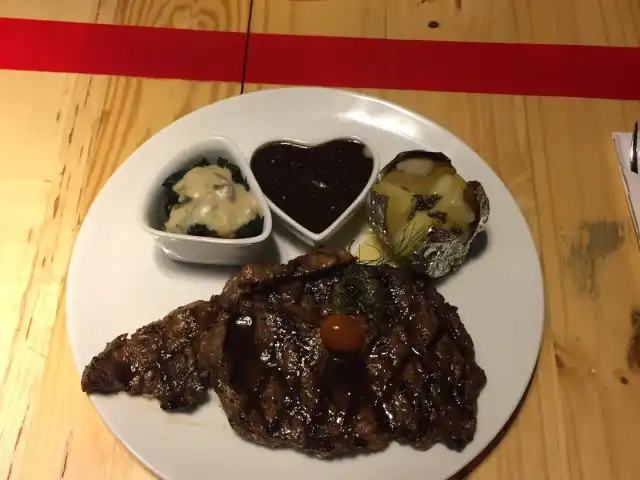 Gambar Makanan W Steak / Double U Steak Jogja 4