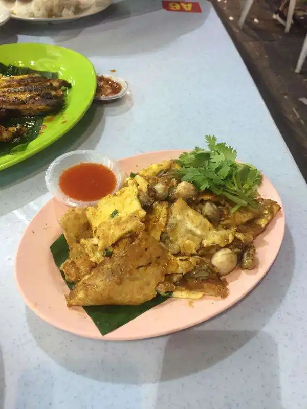 Jalan Alor Claypot Chicken Rice Food Photo 9