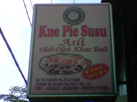 Gambar Makanan Pie Susu Asli Bali 9