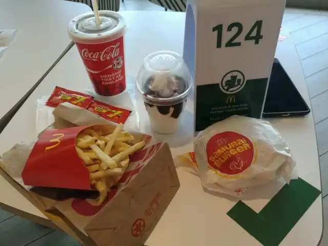 McDonald's & McCafé (Petronas Batu 3) Food Photo 9