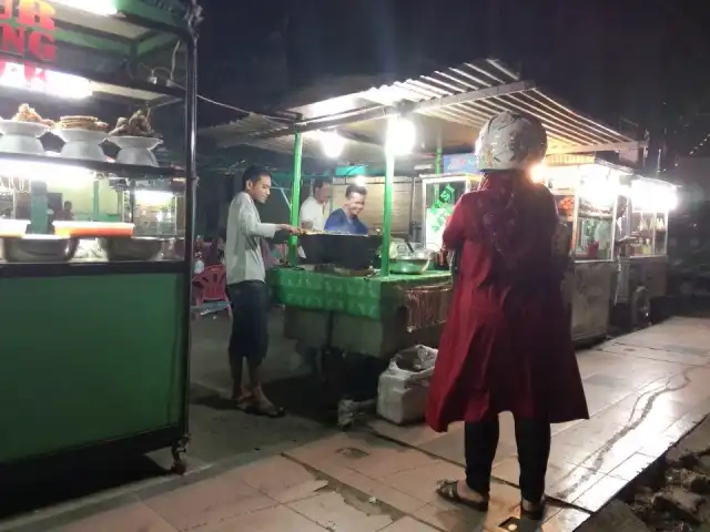 Gambar Makanan Street Food Simpang Surabaya 10