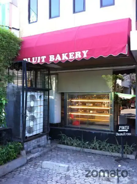 Pluit Bakery