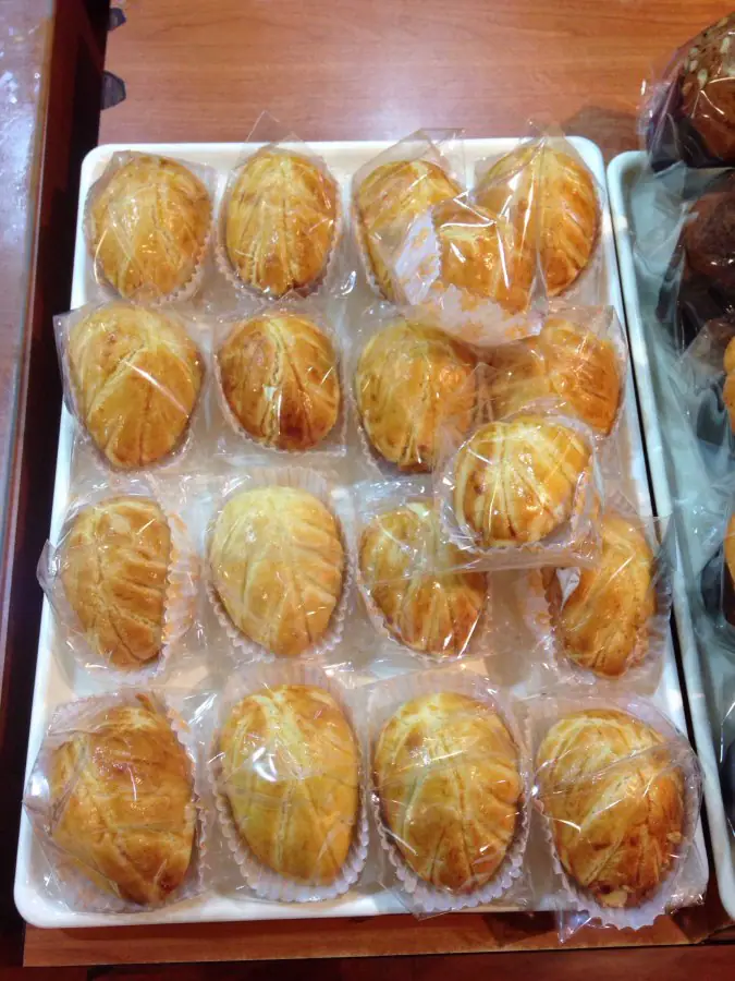 Harga menu Xenia Bakery terbaru 20222023 di Tebet,Jakarta