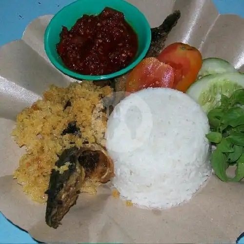 Gambar Makanan Ayam Penyet Serundeng Bu Wasiah, Cikini 3