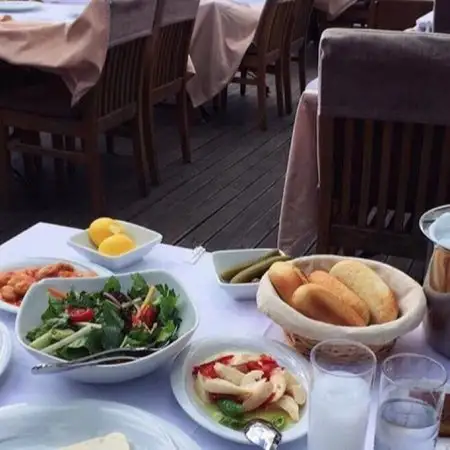 Villa Bosphorus'nin yemek ve ambiyans fotoğrafları 16