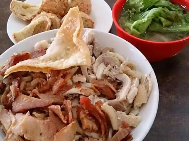 Gambar Makanan Bakmi Bintang Gading 15