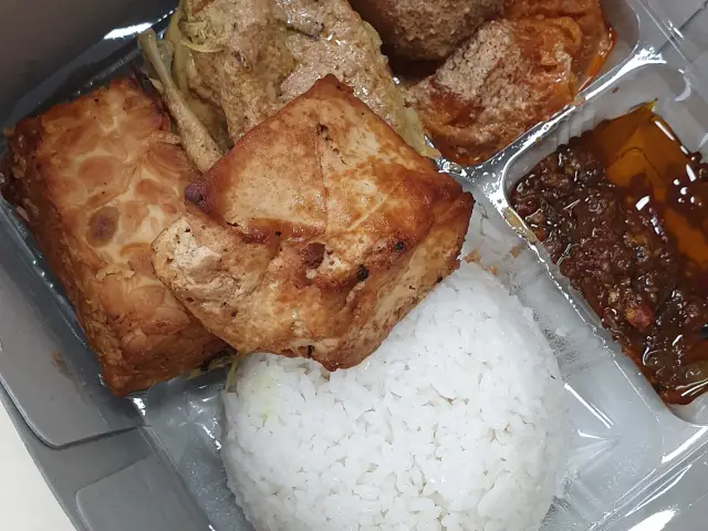 Rm Gudeg Jogja Bu Hani