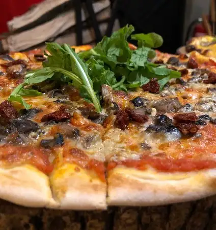 Zucca Pizza & Cafe'nin yemek ve ambiyans fotoğrafları 21