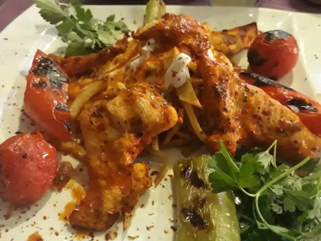 Zamos Cafe & Restaurant'nin yemek ve ambiyans fotoğrafları 22