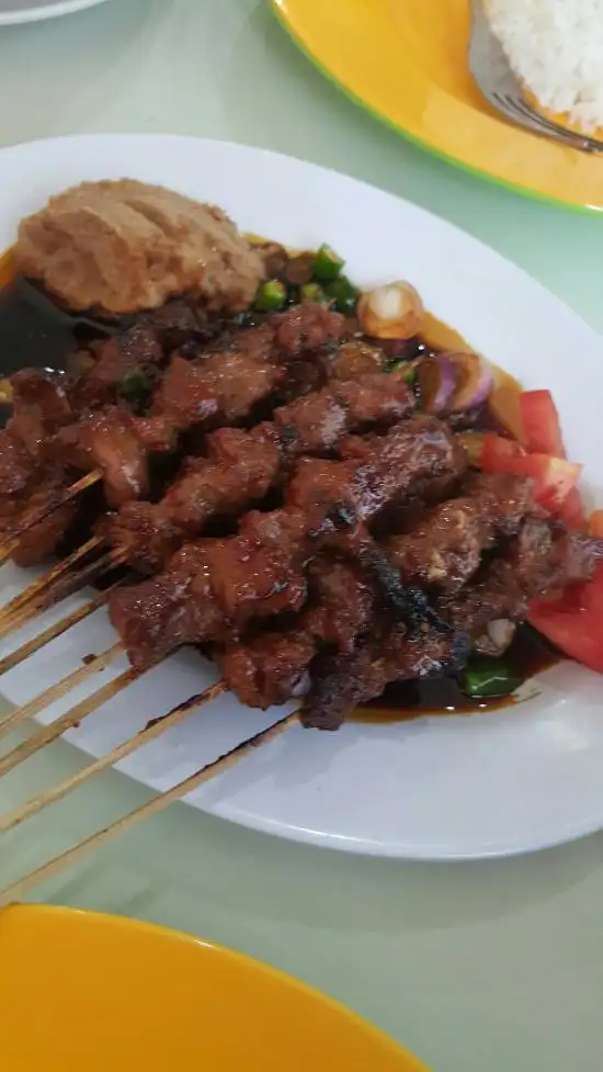 Gambar Makanan Empal Gentong Amarta 5