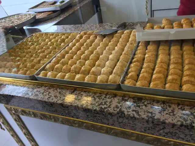 Hacı İsmailoğlu burma kadayıfları;baklava,börek,pasta'nin yemek ve ambiyans fotoğrafları 3
